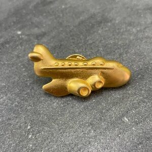 Vintage JJ Matte Gold Airplane Brooch Pin